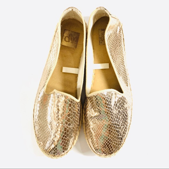DV Target Espadrille Flats Gold Metallic Snakeskin - Picture 2 of 6